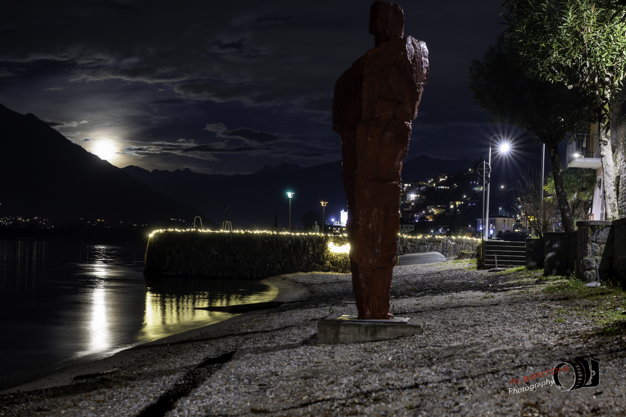 Foce del fiume Ticino, Vira Gambarogno, notturna, Canton Ticino, Svizzera